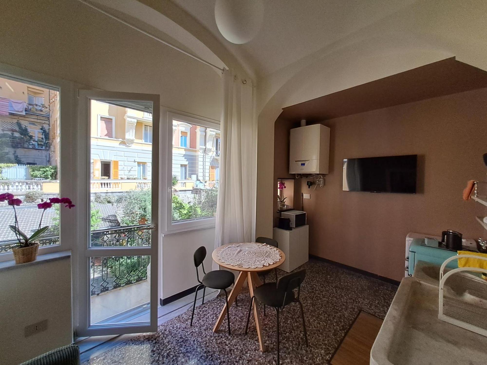 L'Alcova B&B, A Due Passi Dal Centro Cenova Dış mekan fotoğraf